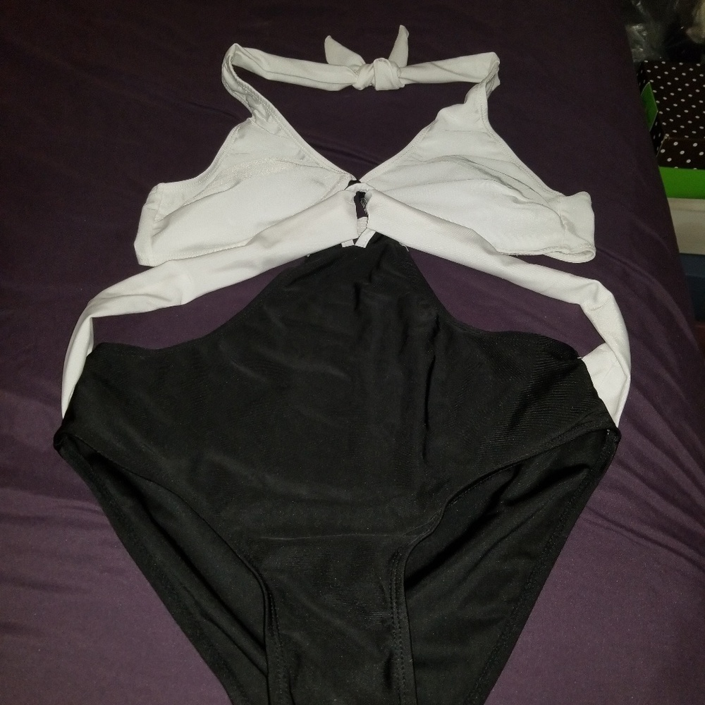 Monokini